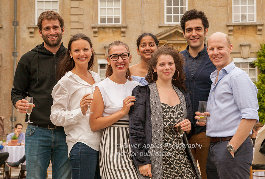 Business team photography. Group photographs 7