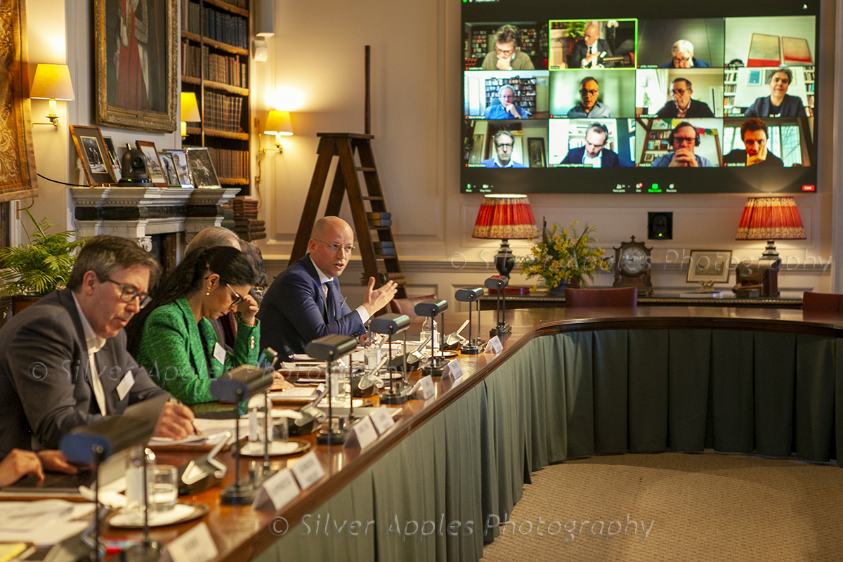 Corporate hybrid and online events 6